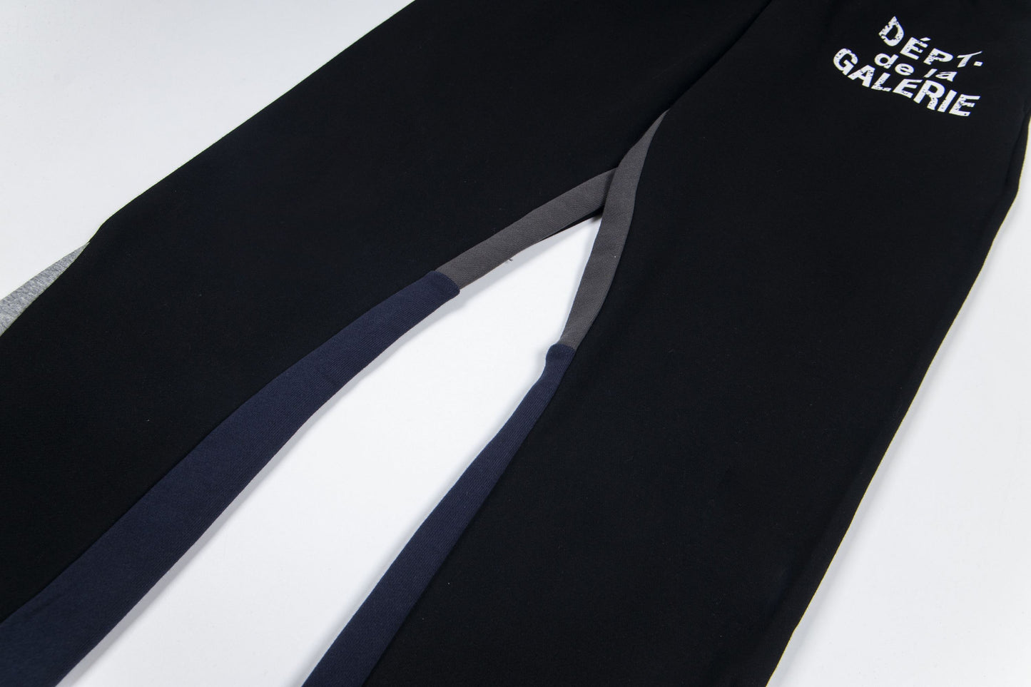 GALLERY DEPT New Pants G517